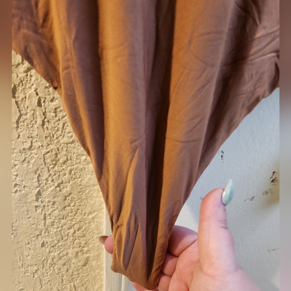 NWT- aerie SMOOTHEZ Plunge Bodysuit - Picture 6 of 9
